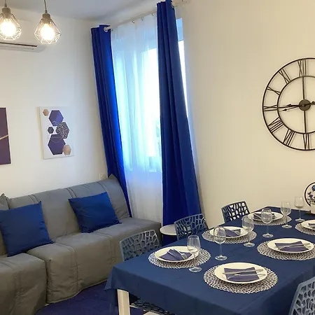 Somea 110m2 Climatise, Parking, Proche Sanctuaire Апартаменты