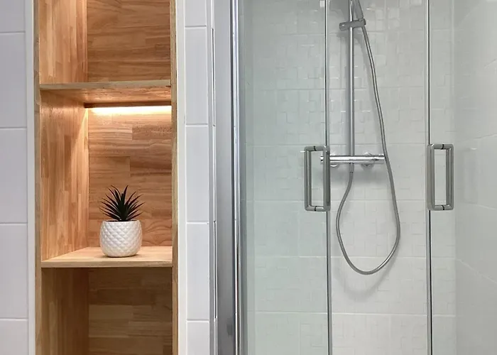 Daire Somea 110m2 Climatise, Parking, Proche Sanctuaire