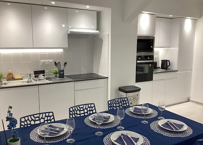 Somea 110m2 Climatisé, Parking, Proche Sanctuaire Appartement